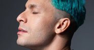 Rainer ainda pintou os cabelos de azul - Reprodução/Instagram