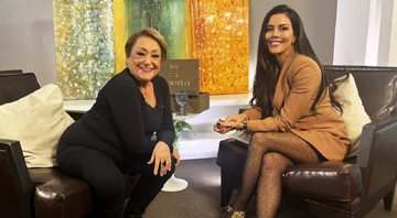 Suely Franco é entrevistada por Daniela Albuquerque no "Sensacional" - Foto: Reprodução / RedeTV!