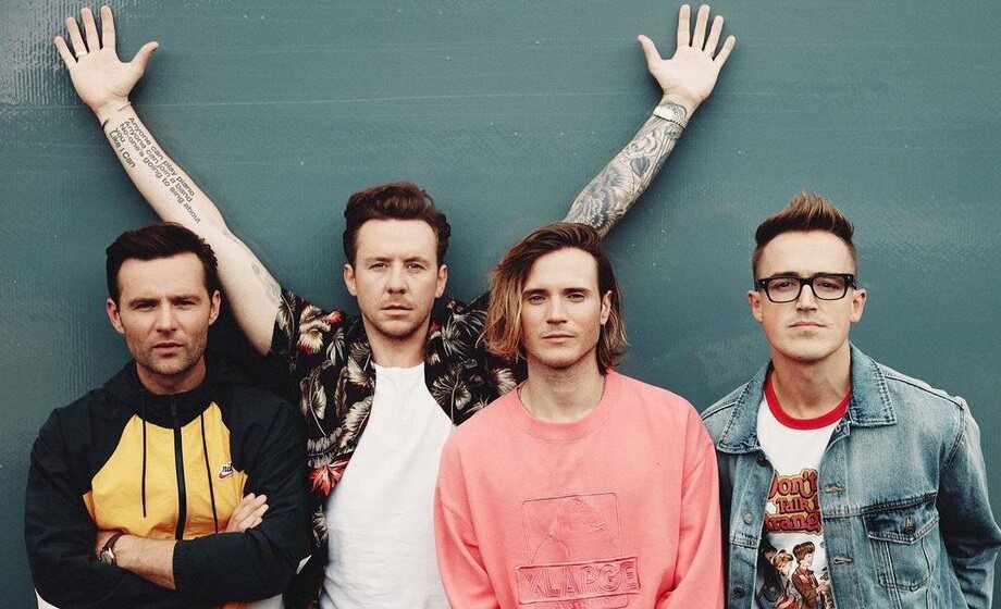 MCFLY BRASIL⚡️ on X: McFLY no filme Just My Luck (Sorte no Amor)   / X