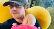 Rupert Grint e sua filha, Wednesday - Reprodução/Instagram