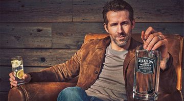Ryan Reynolds é garoto propaganda de sua marca de gin - Reprodução