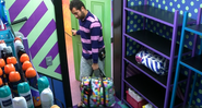 Gilberto arruma as malas no BBB 21 - Foto: Reprodução / Globoplay
