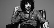 Modelo é contratado da agência Ford Models e já posou para ensaio inspirado no guitarrista Jimmy Page - Reprodução/Instagram