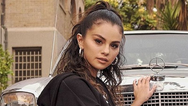 Selena Gomez lamenta sobre ocorrido durante série online - Foto: Reprodução / Instagram @selenagomez