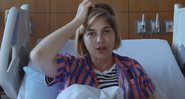 Selma Blair faz tratamento contra esclerose múltipla, diagnosticada em 2018 - Foto: Reprodução / Youtube / Discovery Originals