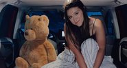 Sofia Liberato e Teddy, o urso de pelúcia - Reprodução/Instagram