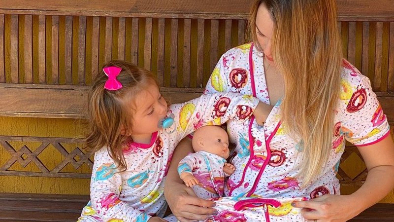 Thaeme celebrou os dois anos da filha recentemente e anunciou a gravidez no início do mês - Reprodução/Instagram
