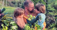 Thales Bretas com seus filhos Romeo e Gael - Foto: Reprodução / Instagram