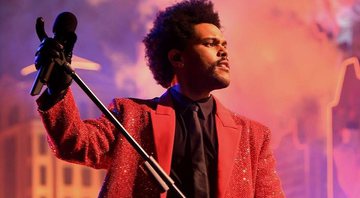 The Weeknd em apresentação no Super Bowl 2021 - Foto: Reprodução / Instagram