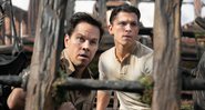 Tom Holland e Mark Wahlberg escolhem fantasias de carnaval em vídeo exclusivo - Foto: Reprodução / Sony Pictures