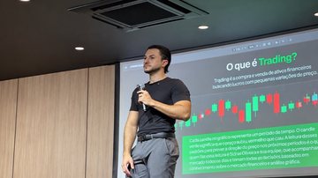 Sidnei Oliveira destaca a importância de unir conhecimento, controle emocional e gestão de riscos nas decisões no mercado financeiro. - Acervo Pessoal / Divulgação