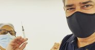 William Bonner recebe segunda dose da vacina contra covid-19 - Foto: Reprodução / Instagram @realwbonner
