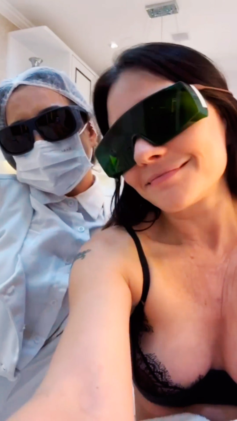 Alessandra Negrini postou vídeo de lingerie em sessão de depilação - Foto: Reprodução/ Instagram@alessandranegrini