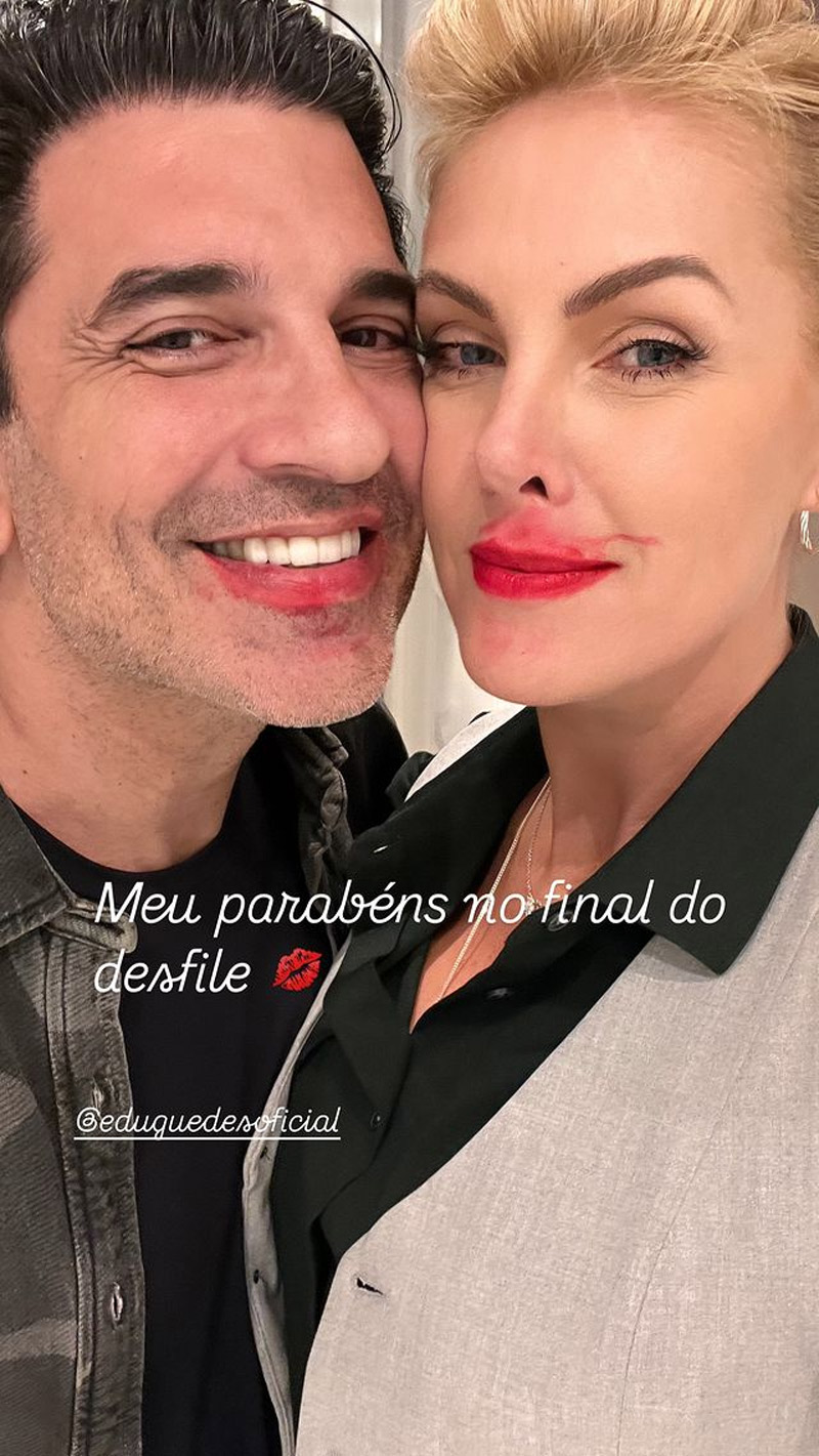 Ana Hickmann apareceu com batom borrado após beijo de Edu Guedes - Foto: Reprodução/ @ahickmann