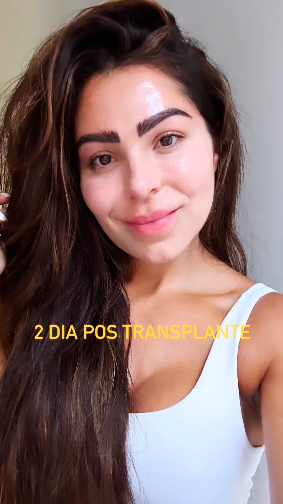 Andressa Ferreira mostrou resultado de transplante de sobrancelhas - Foto: Reprodução/ @andressaferreiramiranda