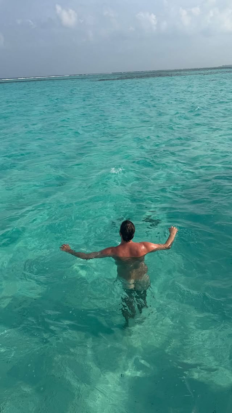 Fábio Porchat e Priscila tomaram banho de mar pelados nas Maldivas - Foto: Reprodução/ Instagram@fabioporchat