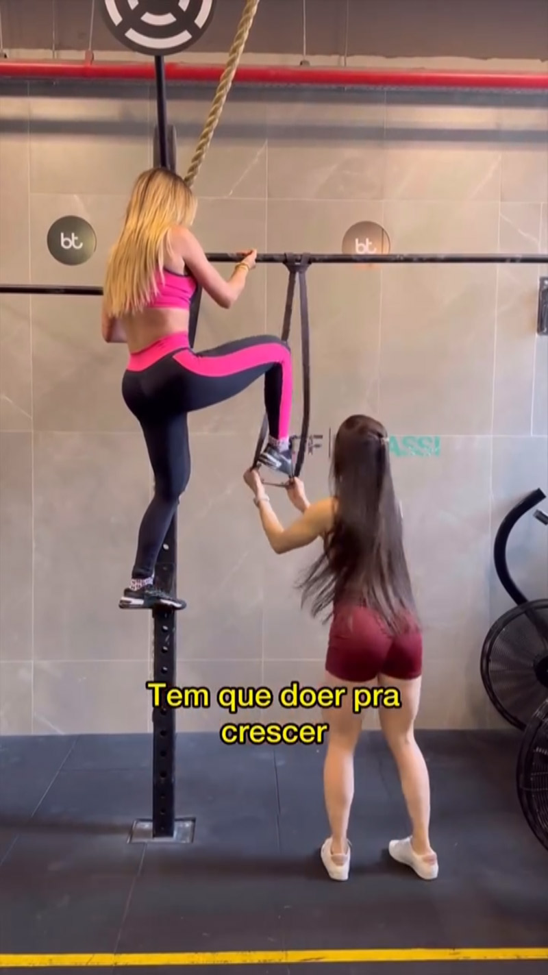 Gabi Martins mostrou perrengue com elástico durante exercício - Foto: Reprodução/ Instagram@gabimartins