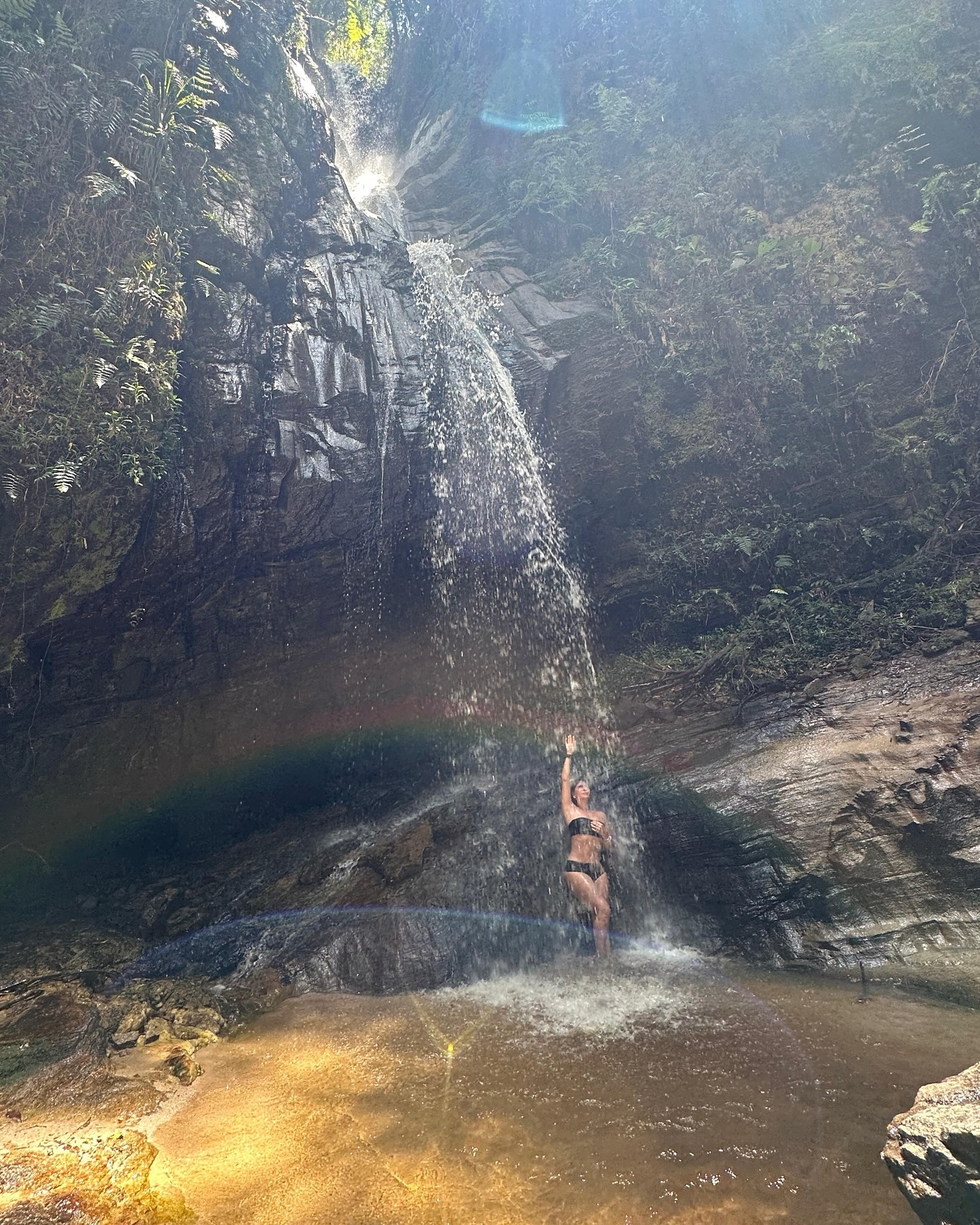 Giovanna Antonelli mostrou banho de cachoeira e recebeu elogios - Foto: Reprodução/ Instagram@giovannaantonelli