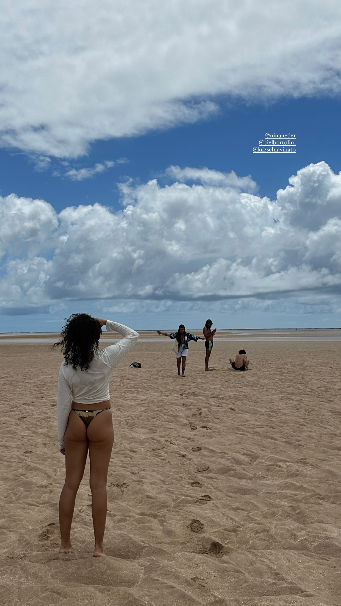 Bruna Linzmeyer mostrou dia de praia - Foto: Reprodução/ Instagram@brunalinzmeyer