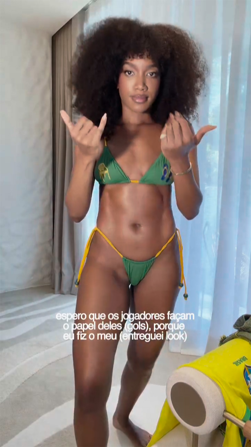 Iza ostentou a boa forma de biquíni e recebeu elogios - Foto: Reprodução/ Instagram@iza