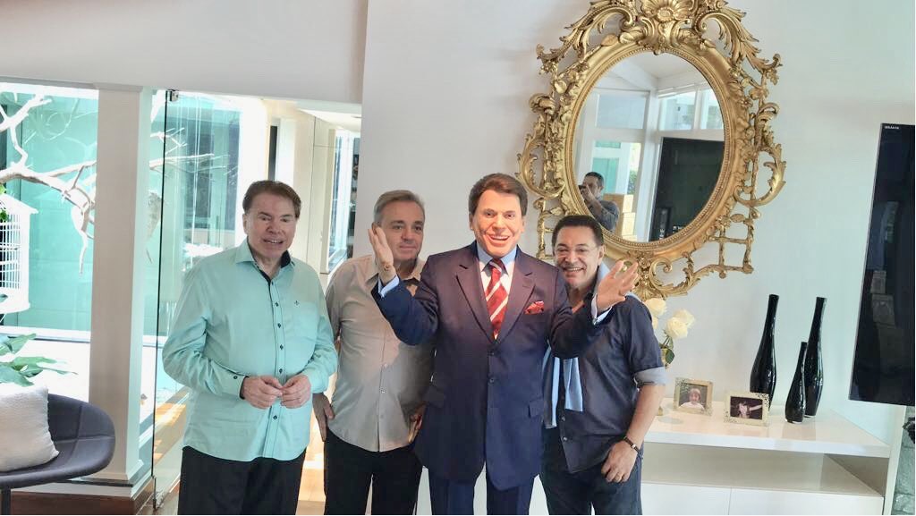 Jassa publicou fotos raras da amizade com Silvio Santos - Foto: Reprodução/ @jassajj