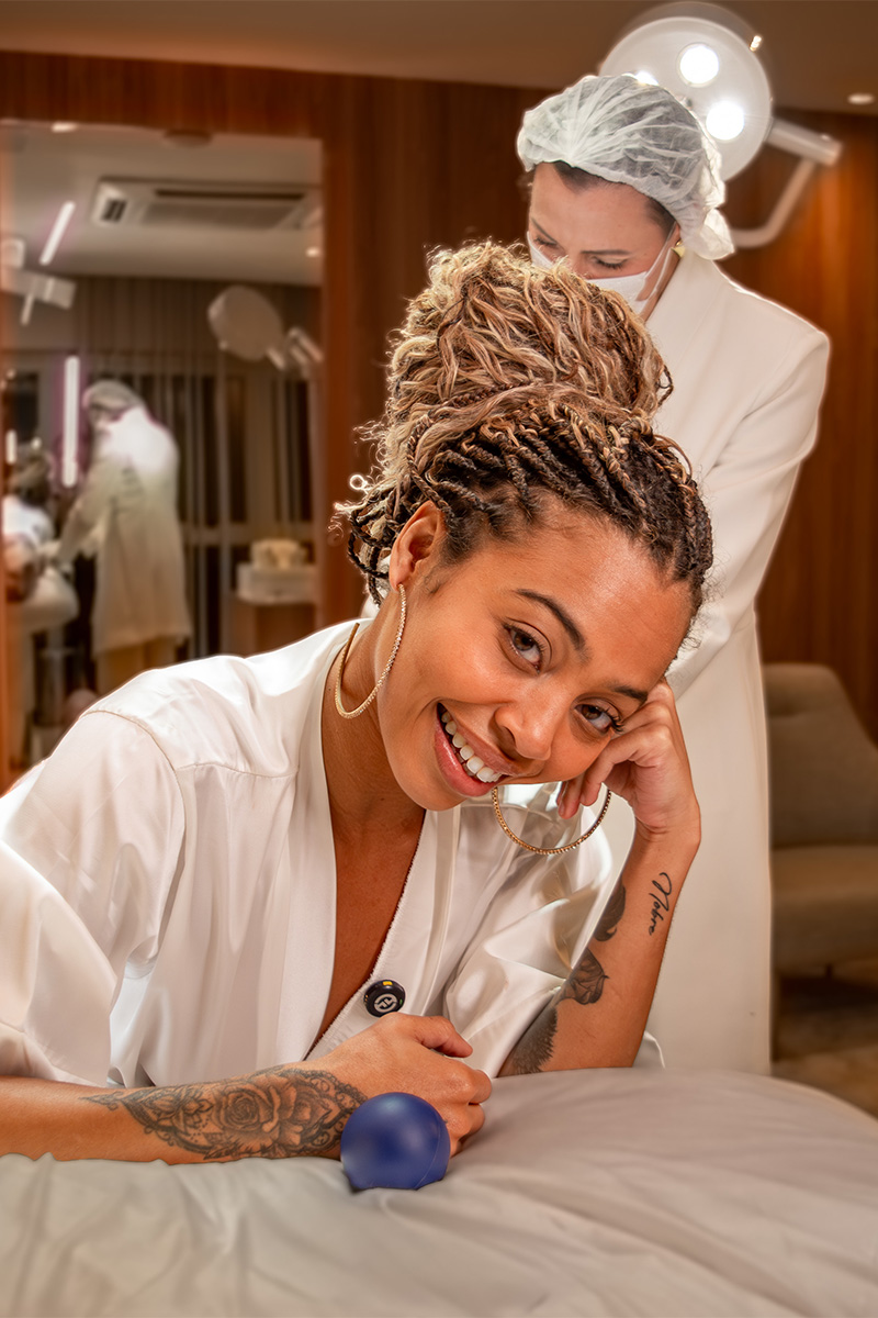 Lily Nobre mostrou procedimento para tratar celulites - Foto: Carla Barbiero/ CO Assessoria