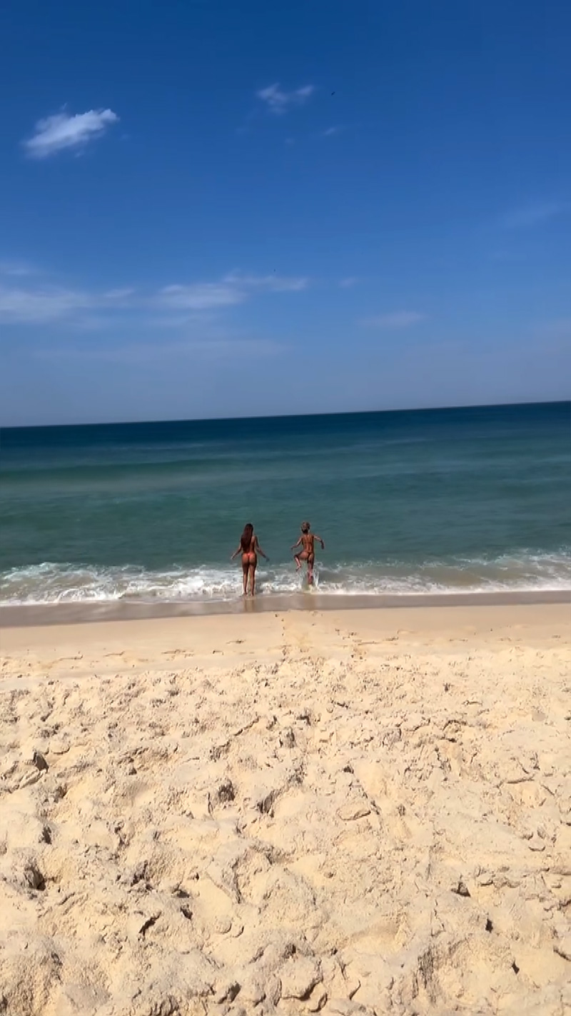 Ludmilla, Bruna Gonçalves e Patty Cris passaram sufoco com ventania na praia - Foto: Reprodução/ Instagram@ludmilla