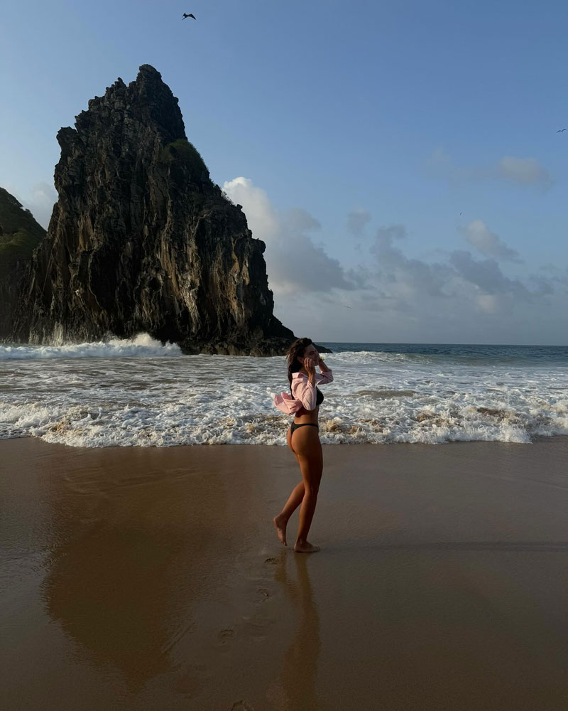 Mariana Goldfarb ostentou boa forma em Fernando de Noronha - Foto: Reprodução/ Instagram@marianagoldfarb