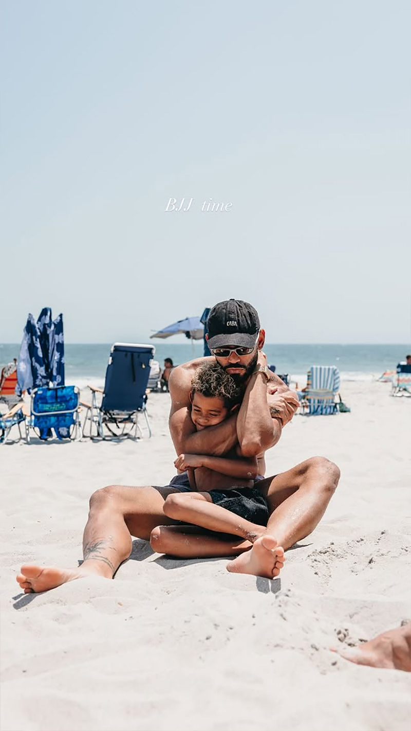 Matheus Cunha mostrou momentos em família na praia e à beira da piscina - Foto: Reprodução/ Instagram@cunha
