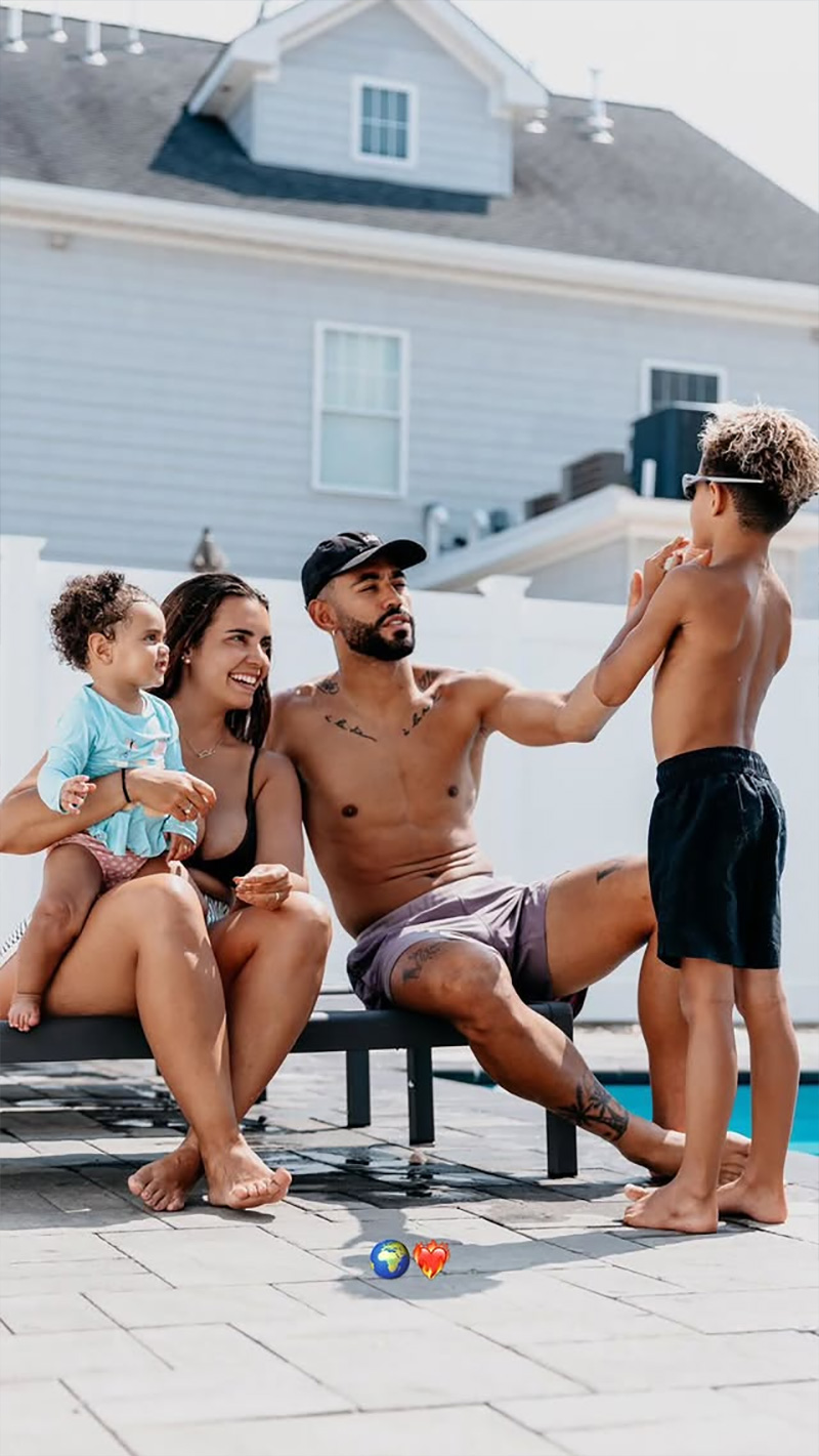 Matheus Cunha mostrou momentos em família na praia e à beira da piscina - Foto: Reprodução/ Instagram@cunha