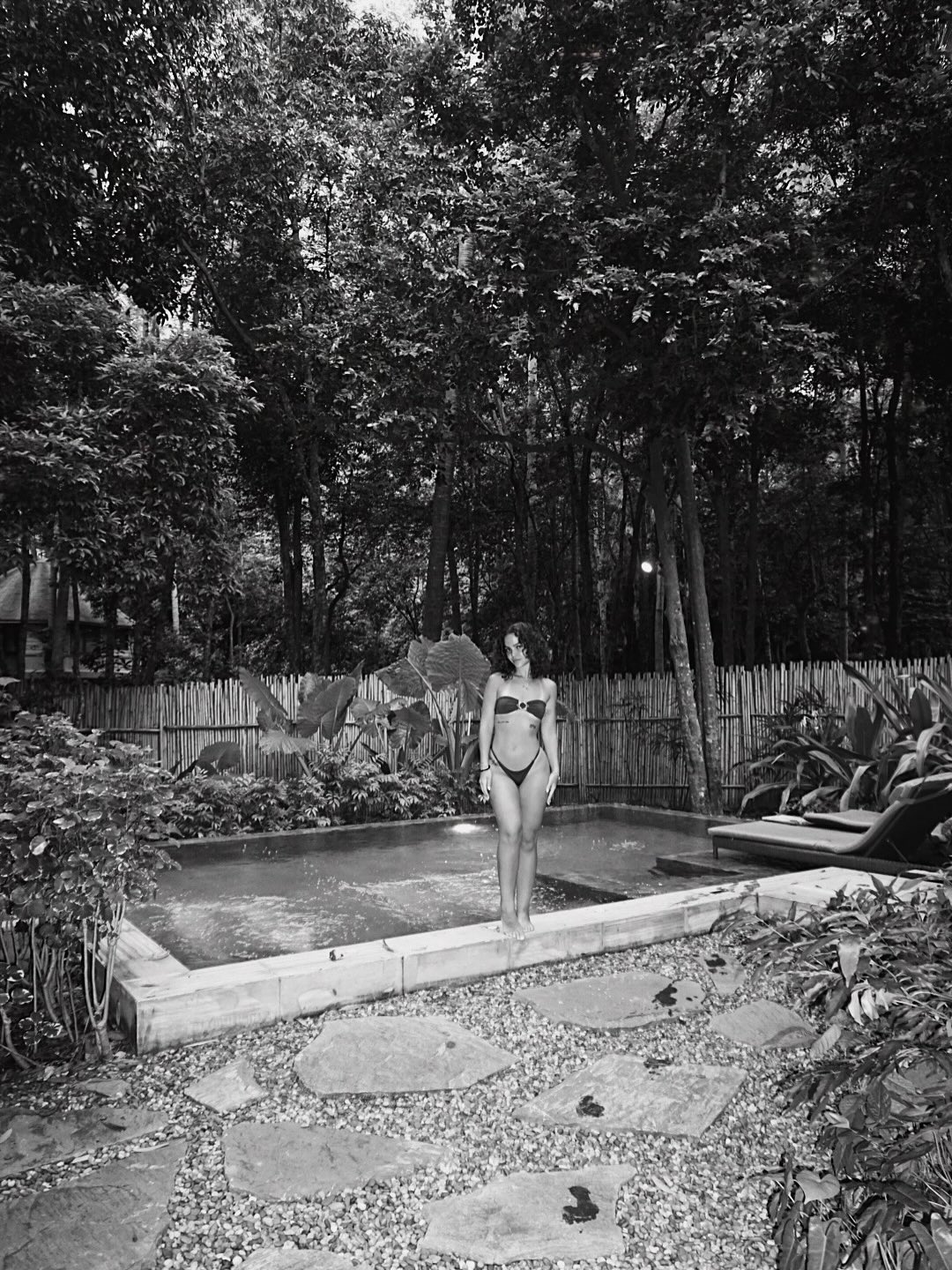 Mel Maia posou de fio-dental na Tailândia e recebeu elogios - Foto: Reprodução/ Instagram@melissamelmaia