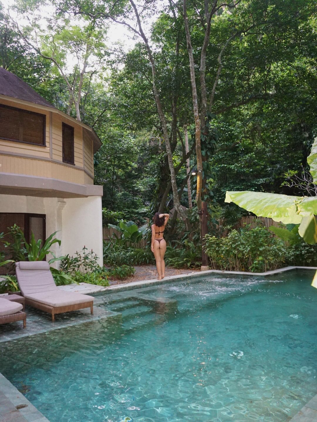 Mel Maia posou de fio-dental na Tailândia e recebeu elogios - Foto: Reprodução/ Instagram@melissamelmaia