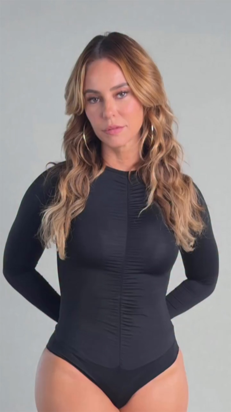 Paolla Oliveira posou de lingerie e recebeu elogios - Foto: Reprodução/ Instagram@paollaoliveirareal